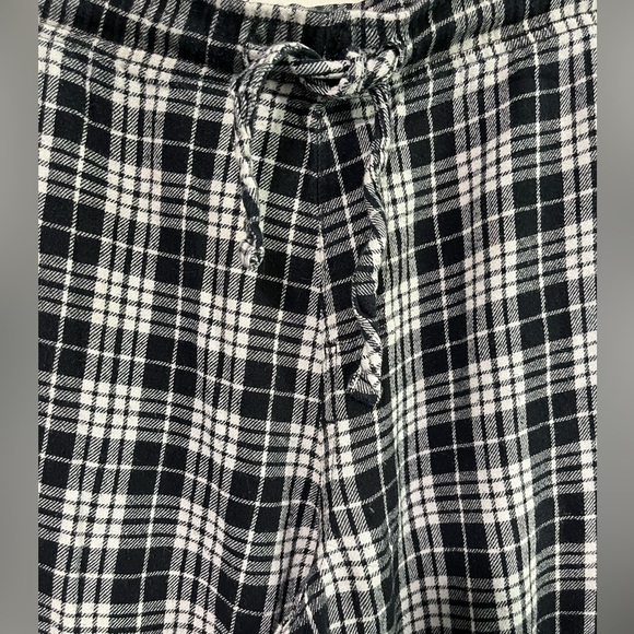 Old Navy Men’s Plaid Flannel Lounge Pants – Black & White, Size M - Picture 8 of 13